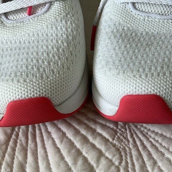 Skechers woman’s Skech-Air Extreme 2.0 Classic Vibe sneaker in size 7.5 - Picture 7 of 7